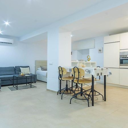 Natural Suite Sevilla Center Екстер'єр фото